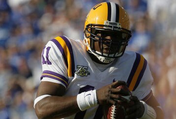 43864002_lsu_v_kentucky_feature
