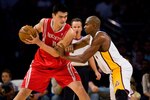 1810811091664_rockets_at_lakers_crop_150x100