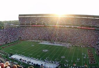 966px-bryant-denny_stadium_pano_crop_340x234