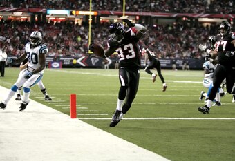 4880964_panthers_at_falcons_crop_340x234