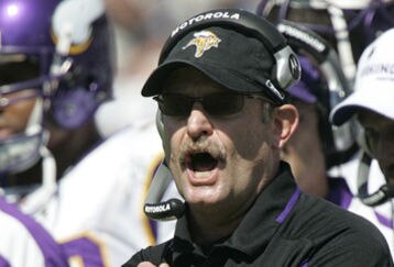939080928400_vikings_v_titans_feature
