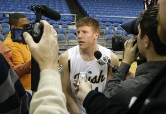 15308101401_notre_dame_hoops_crop_340x234