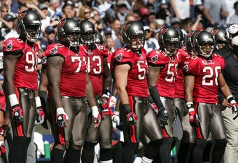 357oct26016_cowboys_v_buccaneer_crop_340x234