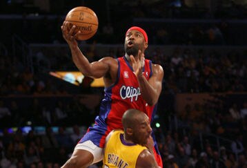 5920811051149_clippers_at_laker_feature