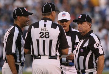 5920808250440_seahawks_v_charge_feature