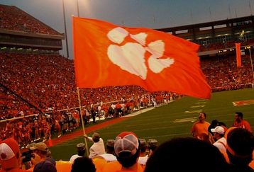 Clemson_flag_death_valley_feature