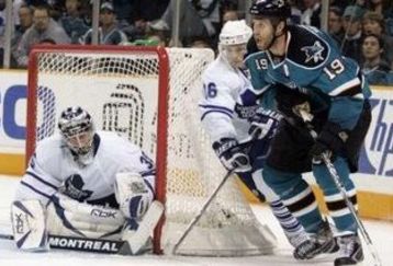 Sharks_leafs_feature