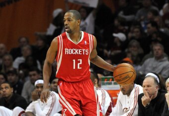 20168467_rockets_v_cavaliers_crop_340x234