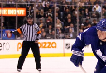 129081117001_bruins_at_leafs_crop_340x234