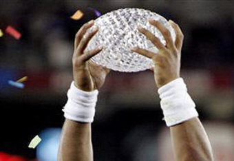 bcs-championship-trophy_crop_340x234.jpg