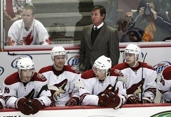 Coyotes_team_crop_340x234