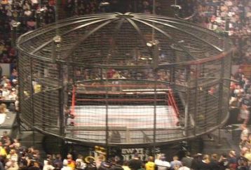 elimination_chamber_nyr06_feature.jpg
