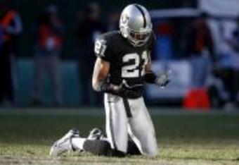 20081214_081513_asomugha_viewer_crop_340x234