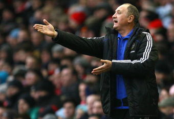 LIVERPOOL, UNITED KINGDOM - FEBRUARY 01:  Chelsea Manager Luis Felipe Scolari gestures to his players during the Barclays Premier League match between Liverpool and Chelsea at Anfield on February 1, 2009 in Liverpool, England. (Photo by Alex Livesey/Getty Images)