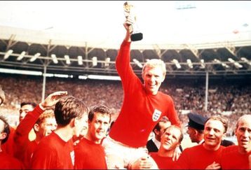 Bobby_moore_feature