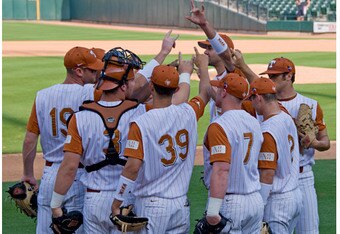 Texas_baseball_crop_340x234