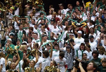 Bb_student_crowd_3_feature