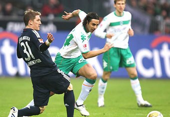Schweinsteiger_pizarro_468x_crop_340x234