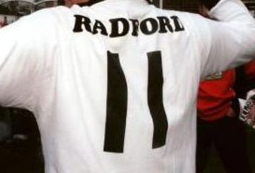Ronnieradford_shirt_l_feature