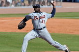 DUNEDIN, FL - FEBRUARY 27 :  Pitcher Dontrelle Willis of the Detroit Tigers pitches in relief against the Toronto Blue Jays February 27, 2009 at Dunedin Stadium in Dunedin, Florida.  (Photo by Al Messerschmidt/Getty Images)
