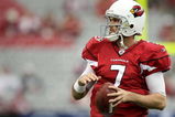 GLENDALE, AZ - JANUARY 18:  Quarterback Matt Leinart #7 of the Arizona Cardinals warms up prior to the NFC championship game against the Philadelphia Eagles on January 18, 2009 at University of Phoenix Stadium in Glendale, Arizona.  (Photo by Jed Jacobsohn/Getty Images)