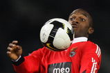 BERLIN - OCTOBER 23: David Suazo of Benfica in action during the UEFA Cup match between Hertha BSC Berlin and Benfica Lisbon of group B at the Olympic stadium on October 23, 2008 in Berlin, Germany. (Photo by Andreas Rentz/Bongarts/Getty Images)