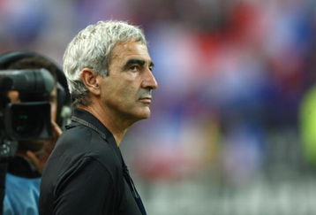 PARIS - SEPTEMBER 10:  Head coach Raymond Domenech of France looks on during the FIFA 2010 Group Seven World Cup Qualifying match between France and Serbia at the Stade de France on September 10, 2008 in Paris, France.  (Photo by Michael Steele/Getty Images)