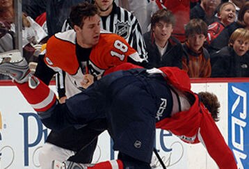 Richards_fight_wash_feature