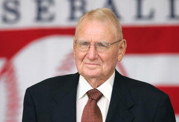COOPERSTOWN, NY - JULY 31: Hall of Famer George Kell attends the Baseball Hall of Fame Induction ceremony on July 31, 2005 at the Clark Sports Complex in Cooperstown, New York.  (Photo by Ezra Shaw/Getty Images)