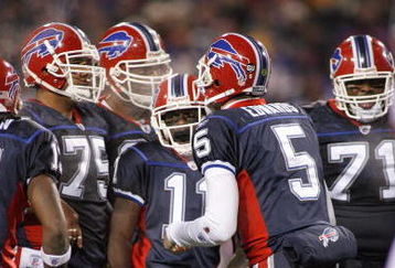ORCHARD PARK - NOVEMBER 17:  Quarterback Trent Edwards #5 of the Buffalo Bills leads the huddle during the game against the Cleveland Browns on November 17, 2008 at Ralph Wilson Stadium in Orchard Park, New York. (Photo by: Rick Stewart/Getty Images)