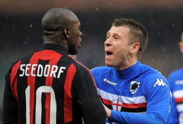 GENOVA, ITALY - MARCH 01: Antonio Cassano of Sampdoria confronts Clarence Seedorf of Milan during the Serie A match between Sampdoria and Milan at the Stadio Marassi on March 01, 2009 in Geneva, Italy. (Photo by New Press/Getty Images)