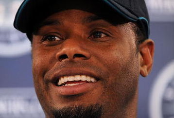 PEORIA, AZ - FEBRUARY 21:  Ken Griffey Jr. speaks with the media regarding his return to the Seattle Mariners during a press conference on February 21, 2009 in Peoria, Arizona.  (Photo by Ronald Martinez/Getty Images)