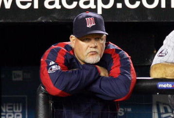 NEW YORK - JUNE 20:  Manager Ron Gardenhire of the Minnesota Twins watches as his team takes on the New York Mets during their inter-league game on June 20, 2007 at Shea Stadium in the Flushing neighborhood of the Queens borough of New York City.   (Photo by Jim McIsaac/Getty Images)