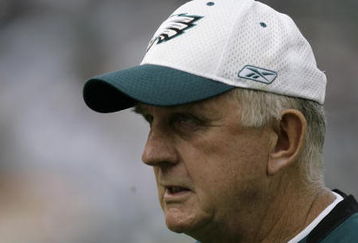 PHILADELPHIA - SEPTEMBER 21: Defensive coordinator Jim Johnson of the Philadelphia Eagles walks off the field during pre-game warmups before their game against the Pittsburgh Steelers on September 21, 2008 at Lincoln Financial Field in Philadelphia, Pennsylvania. (Photo by Chris Gardner/Getty Images)
