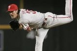 Hamels_more_feature