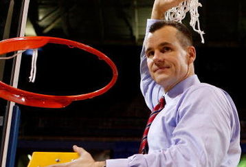ST. LOUIS - MARCH 25:  Head coach Billy Donovan of the Florida Gators cuts down the net after defeating the Oregon Ducks in the midwest regionals of the NCAA Men's Basketball Tournament at the Edward Jones Dome on March 25, 2007 in St. Louis, Missouri.  (Photo by Dilip Vishwanat/Getty Images)