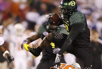 Holiday_blount_hurdle_feature