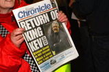 NEWCASTLE, UNITED KINGDOM - JANUARY 16:  A newspaper seller holds a copy announcing the appointment of Kevin Keegan as Newcastle Manager prior to the FA Cup sponsored by E.ON Third Round Replay match between Newcastle United and Stoke City at St James' Park on January 16, 2008 in Newcastle, England.  (Photo by Shaun Botterill/Getty Images)