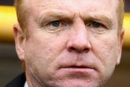 WOLVERHAMPTON, UNITED KINGDOM - NOVEMBER 29: Alex McLeish of Birmingham City looks on during the Coca-Cola Championship match between Wolverhampton Wanderers and Birmingham City at Molineux Stadium on November 29, 2008 in Wolverhampton, England.  (Photo by Laurence Griffiths/Getty Images)