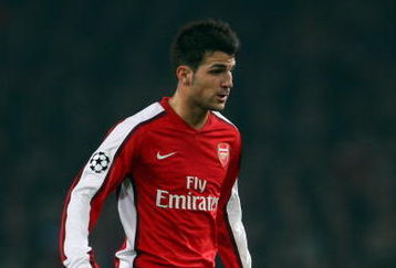 LONDON - NOVEMBER 05: Cesc Fabregas of Arsenal in action during the UEFA Champions League Group G match between Arsenal and Fenerbahce at the Emirates Stadium on November 5, 2008 in London, England.  (Photo by Phil Cole/Getty Images)