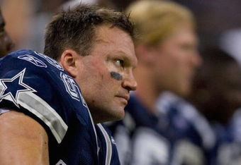 ST. LOUIS, MO - OCTOBER 19: Zach Thomas #55 of the Dallas Cowboys watches his team lose to the St. Louis Rams at the Edward Jones Dome on October 19, 2008 in St. Louis, Missouri.  The Rams beat the Cowboys 34-14.  (Photo by Dilip Vishwanat/Getty Images)