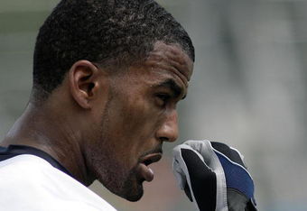 PITTSFORD, NY - JULY 25: Rookie James Hardy #81 of the Buffalo Bills wipes sweat during Training Camp on July 25, 2008 at Saint John Fisher College in Pittsford, New York.  (Photo by Rick Stewart/Getty Images)