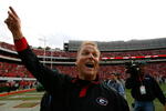 ATHENS, GA - NOVEMBER 17:  Head coach Mark Richt of the Georgia Bulldogs acknowledges the fans after defeating the Kentucky Wildcats 24-13 at Sanford Stadium on November 17, 2007 in Athens, Georgia.  (Photo by Kevin C. Cox/Getty Images)