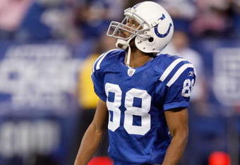 INDIANAPOLIS - DECEMBER 28:  Marvin Harrison #88 of the Indianapolis Colts watches the ball during the game against the Tennessee Titans on December 28, 2008 at Lucas Oil Stadium in Indianapolis, Indiana. (Photo by: Jamie Squire/Getty Images)