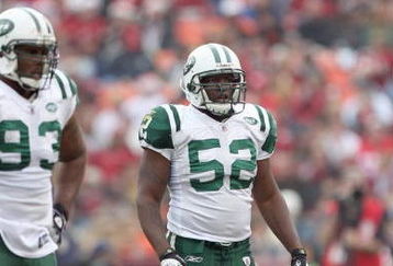 SAN FRANCISCO - DECEMBER 07:  David Harris #52 of the New York Jets stands on the field against the San Francisco 49ers during an NFL game on December 7, 2008 at Candlestick Park in San Francisco, California. (Photo by Jed Jacobsohn/Getty Images)