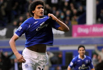 LIVERPOOL, UNITED KINGDOM - OCTOBER 25:  Marouane Fellaini of Everton celebrates after scoring during Barclays Premier League match between Everton and Manchester United at Goodison Park on October 25, 2008 in Liverpool, England.  (Photo by Shaun Botterill/Getty Images)