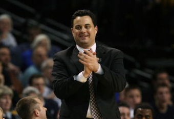 BOSTON - MARCH 26:  Head coach Sean Miller of the Xavier Musketeers claps during their game against the Pittsburgh Panthers during the NCAA Men's Basketball Tournament East Regionals at TD Banknorth Garden on March 26, 2009 in Boston, Massachusetts.  (Photo by Elsa/Getty Images)
