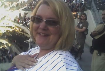 Kimberly_at_petco_park_feature