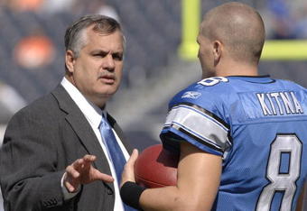 Detroit Lions president Matt Millen with quarterback Jon Kitna before a game between the Chicago Bears and Detroit Lions at Soldier Field in Chicago, Illinois on September 17, 2006.  (Photo by Al Messerschmidt/Getty Images)