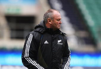 LONDON - NOVEMBER 28:  Graham Henry head coach of the All Blacks walks on the pitch during the New Zealand All Blacks captains run on November 28, 2008 at Twickenham rugby ground, London  (Photo by Ross Land/Getty Images)